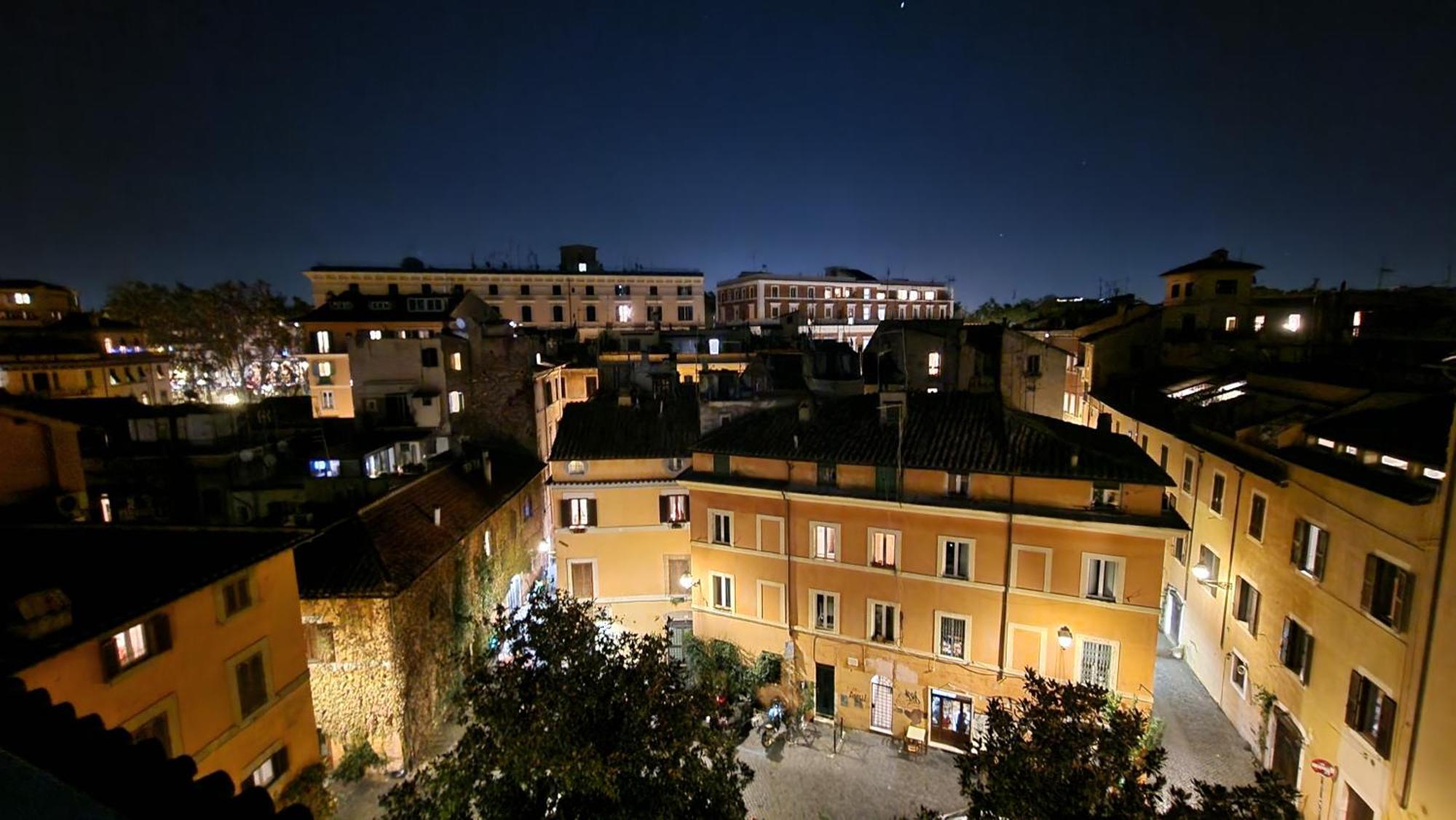 Luxury Top Floor In Trastevere Rome Exterior photo